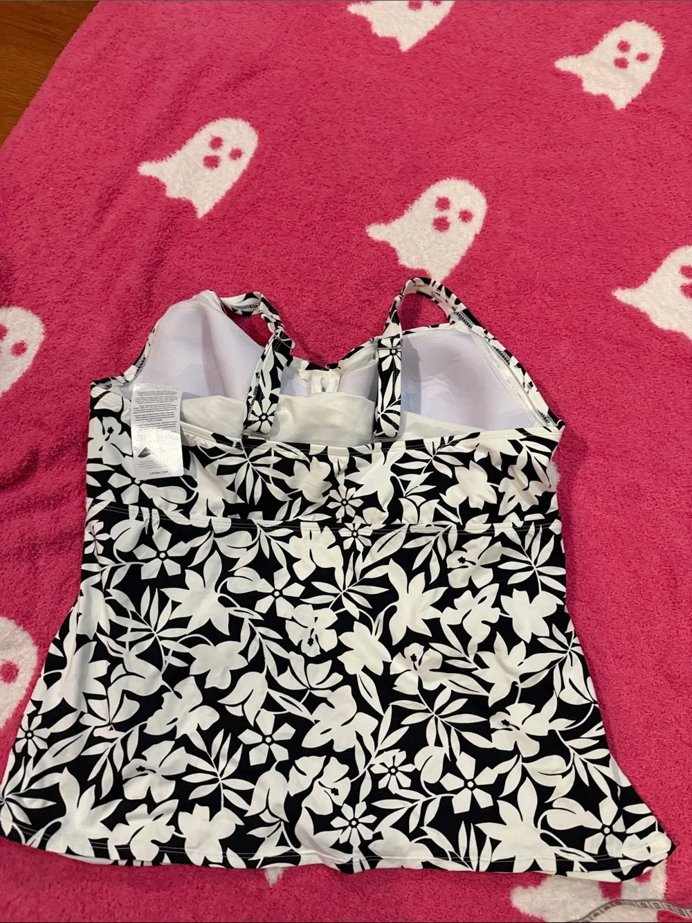 Black & White Floral Land’s End Tankini Top - Women's Swimwear